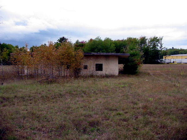 Ken-Mar Drive-In Theatre - Sept 2003 (newer photo)